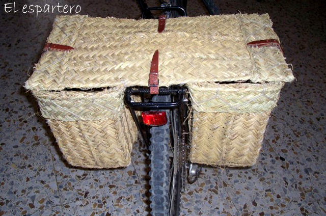 Realizamos reparacion y arreglos de persianas en Tomares, Mairena, San juan de Aznalfarache y todo el Aljarafe.